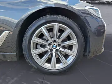 BMW 520d xDrive Limousine Innovationsp. Aut. Komfort