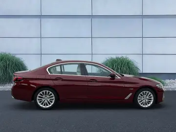 BMW 530e xDrive Limousine Head-Up Laser