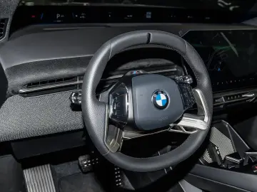 BMW iX3 50 xDrive M Sport Pro HuD 360