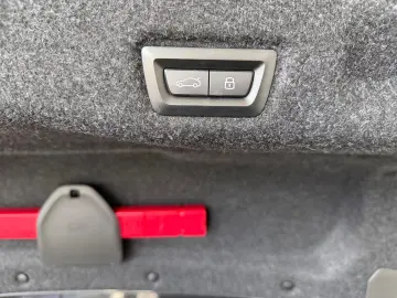 BMW 520i Limousine Acc