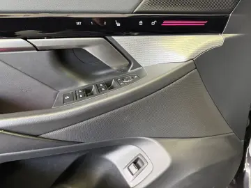 BMW 520i Limousine Acc