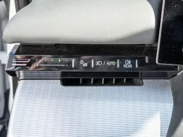 BMW 520i limousine  M-Sport 360 HUD