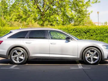 Audi A6 Allroad 55 TDI quattro MATRIX STHZG B&O HUD