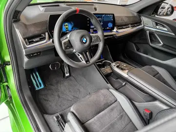 BMW X2 M35i xDrive M Sport HUD PANO