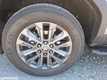 Toyota Land Cruiser 250