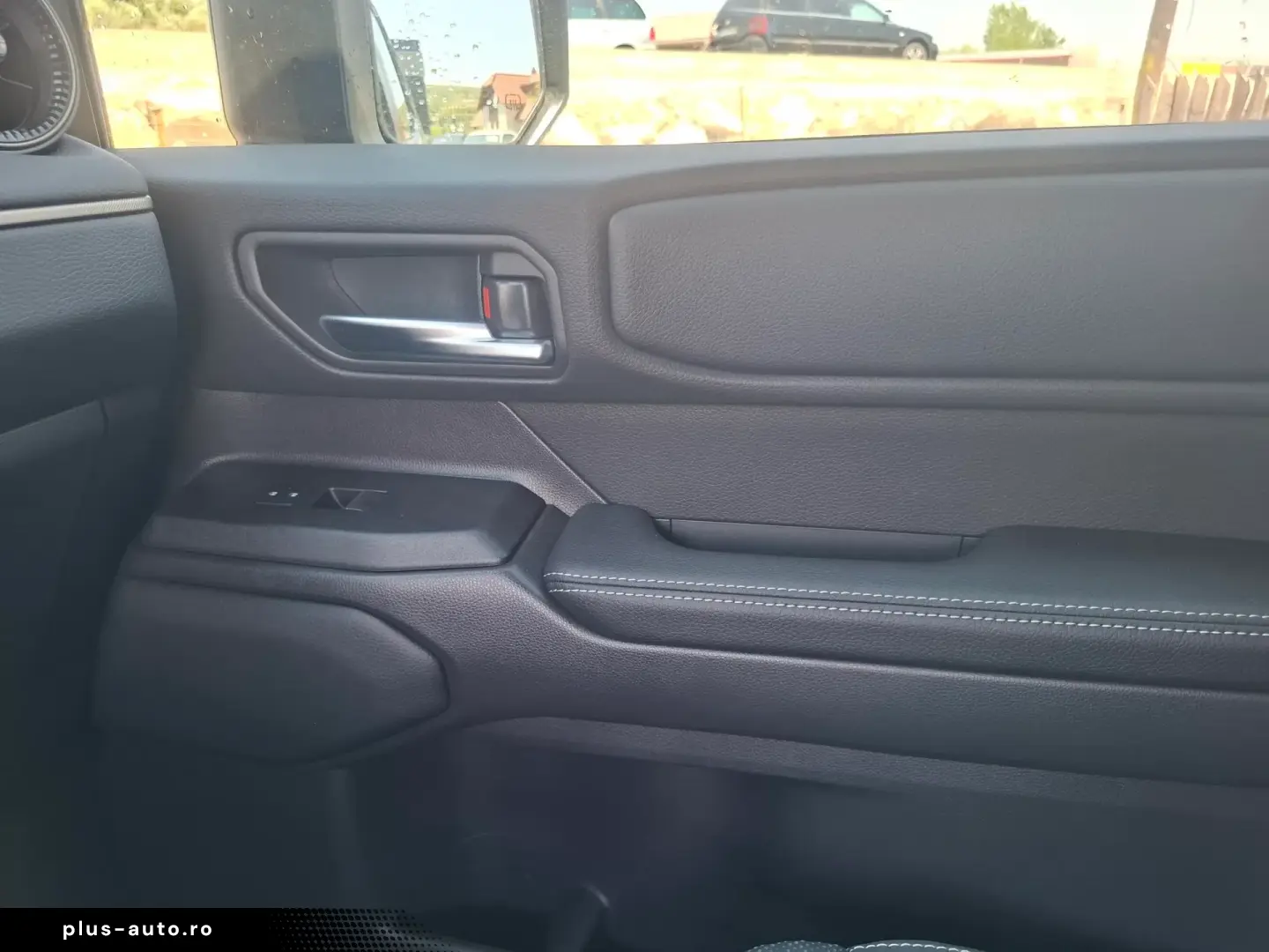 Toyota Land Cruiser 250