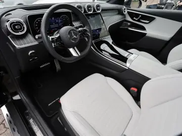 MERCEDES-BENZ GLC 300 4M AMG PANO AHK HUD 20  STANDHEIZ 360