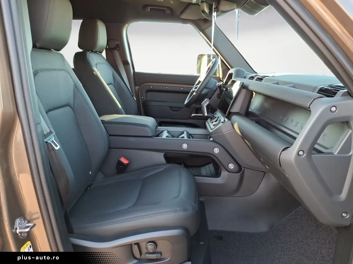 Land Rover Defender 110 D200 X-Dynamic