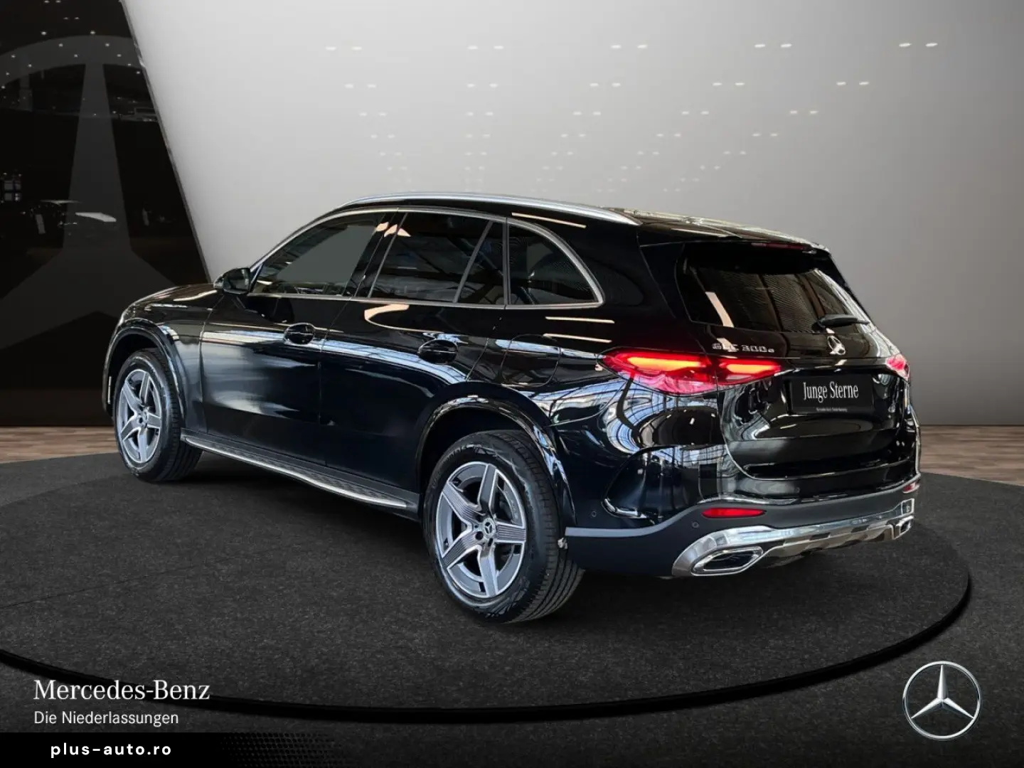 MERCEDES-BENZ GLC 300 e 4M AMG