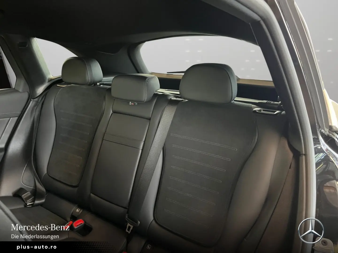 MERCEDES-BENZ GLC 300 e 4M AMG