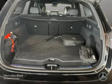 MERCEDES-BENZ GLC 300 e 4M AMG