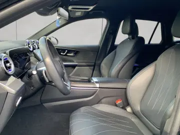 MERCEDES-BENZ GLC 300 e 4M AMG