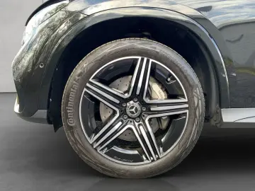 MERCEDES-BENZ GLC 300 e 4M AMG