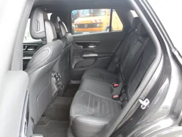 MERCEDES-BENZ GLC 300 de 4M AMG