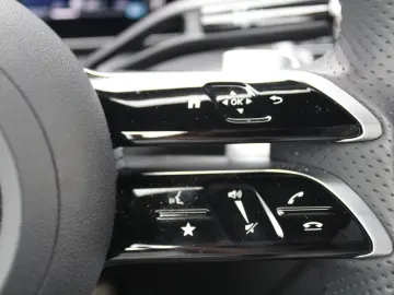 MERCEDES-BENZ GLC 300 de 4M AMG