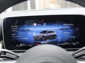 MERCEDES-BENZ GLC 300 de 4M AMG