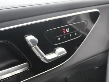 MERCEDES-BENZ GLC 300 de 4M AMG