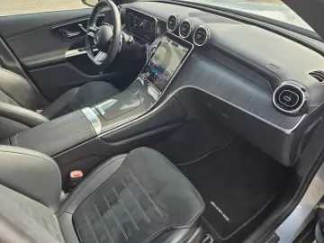 MERCEDES-BENZ GLC 300 de AMG Line 4Matic