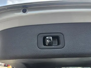 MERCEDES-BENZ GLC 300 de AMG Line 4Matic