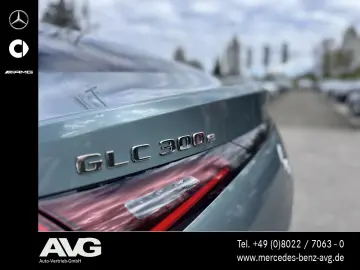 MERCEDES-BENZ GLC 300 e 4M Coupé AMG