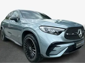 MERCEDES-BENZ GLC 300 e 4M Coupé AMG