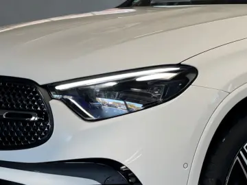 MERCEDES-BENZ GLC 300 de 4MATIC Coupé