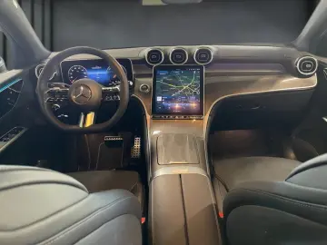 MERCEDES-BENZ GLC 300 de 4MATIC Coupé