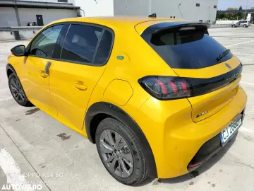 Peugeot 208 e-208 Allure