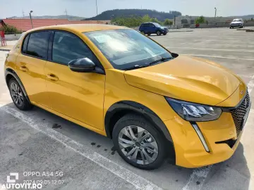 Peugeot 208 e-208 Allure