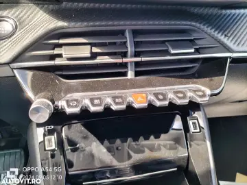 Peugeot 208 e-208 Allure