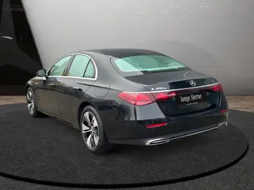 MERCEDES-BENZ E 300 e AVANTGARDE MEMO 360 AHK DISTR KAMERA