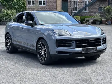 PORSCHE Cayenne E-Hybrid Coupe