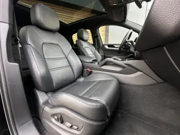 PORSCHE Cayenne Coupé 3.0 E-Hybrid