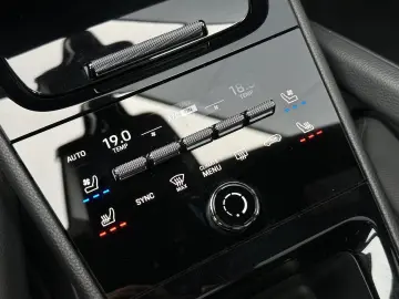 PORSCHE Cayenne Coupé 3.0 E-Hybrid