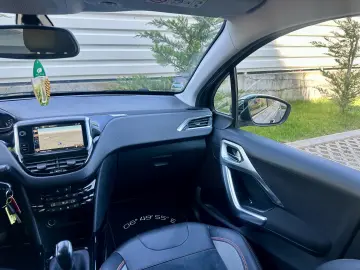 Peugeot 2008 Crossway Moduri condus Rate Garantie