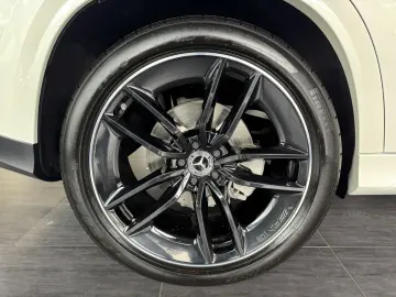 MERCEDES-BENZ GLE 350 de 4M Coupe AMG