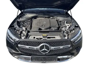 MERCEDES-BENZ GLC 200 4MATIC Coupé ACC AHK LED Navi …