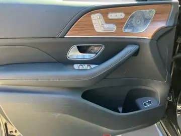 MERCEDES-BENZ GLE 350 de 4M AMG Night