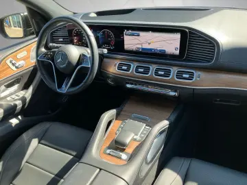 MERCEDES-BENZ GLE 350 de 4M AMG Night