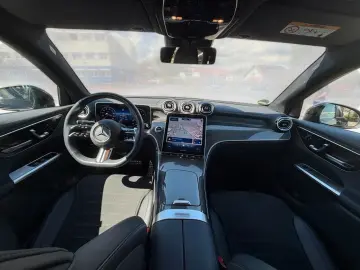 MERCEDES-BENZ Coupe 4Matic   AMG Line   Digital Light   360