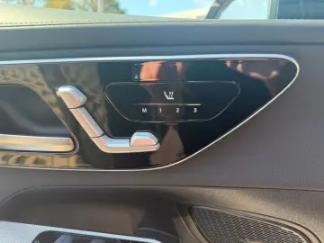 MERCEDES-BENZ Coupe 4Matic   AMG Line   Digital Light   360