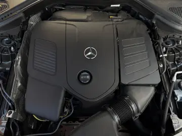 MERCEDES-BENZ Coupe 4Matic   AMG Line   Digital Light   360