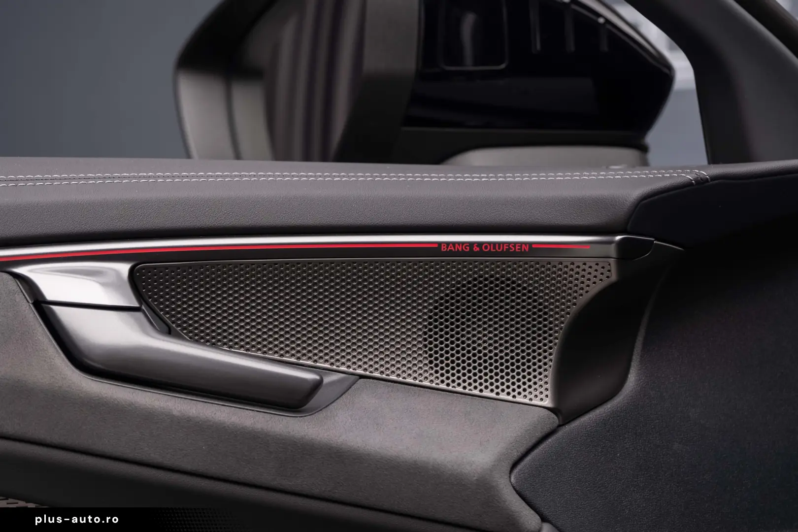 Audi S6 Avant Vossen Pano Cockpit Display Passenger B&O