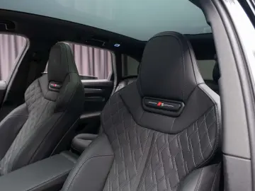 Audi S6 Avant Vossen Pano Cockpit Display Passenger B&O