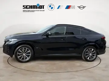 BMW X6 M60i