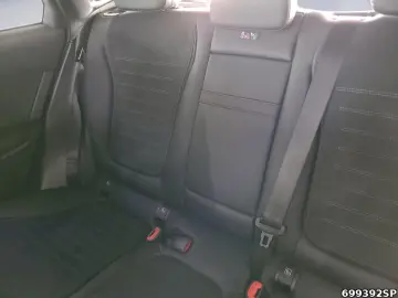 MERCEDES-BENZ GLC 300 e 4M Coupé  AHK 360  Lenkradhzg