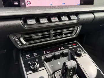 PORSCHE 911 Carrera S 3.0 Porsche Approved Bose CarPlay