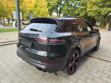 PORSCHE Cayenne Platinum Edition Luftfe AHK ALU22  Pano