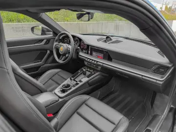 PORSCHE 911 Type 992 Carrera toit ouvrant 21 Led Sport-C