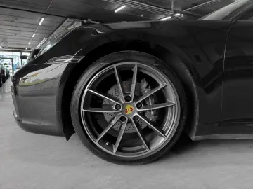 PORSCHE 911 Type 992 Carrera toit ouvrant 21 Led Sport-C